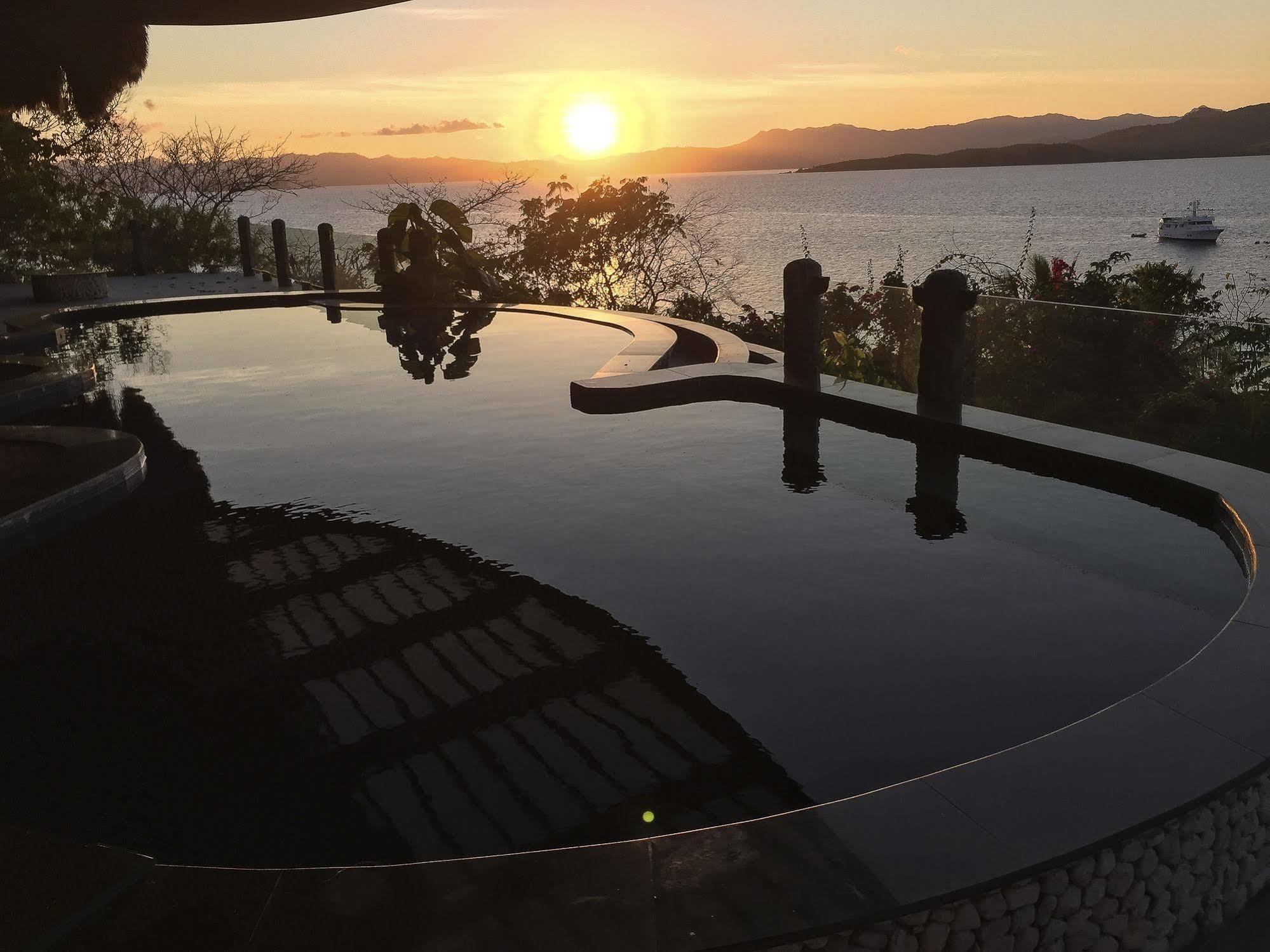 ホテル Noanoa Island (Adults Only) タイタイ エクステリア 写真